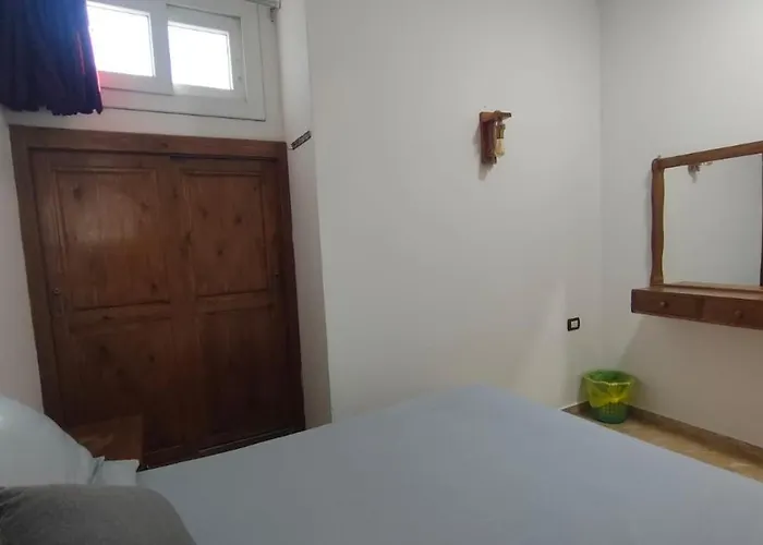 Sunny House