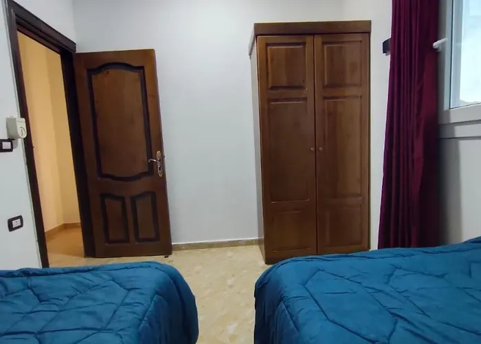 Sunny House Apartment *